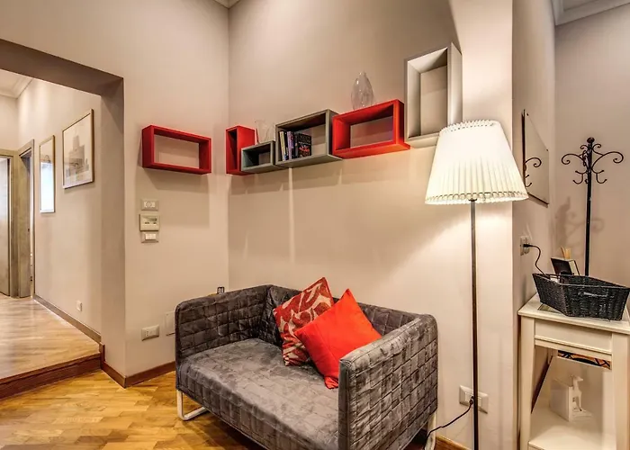 Via Del Pantheon Rome