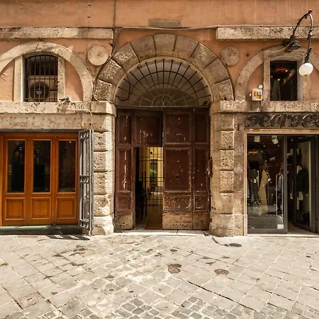 Apartment Via Del Pantheon Rome