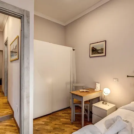 Via Del Pantheon Apartment *